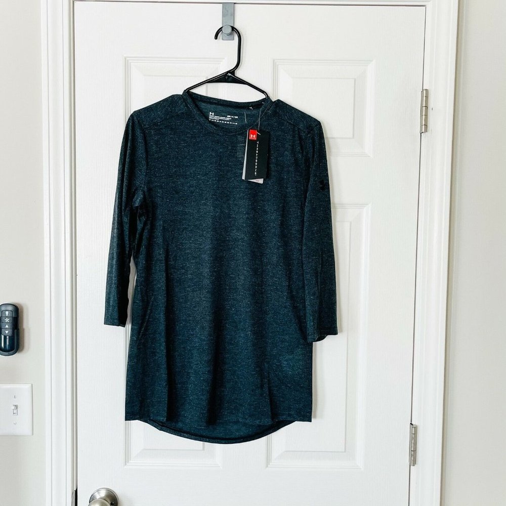 NWT Under Armour Threadborne Gray Shirt - Small